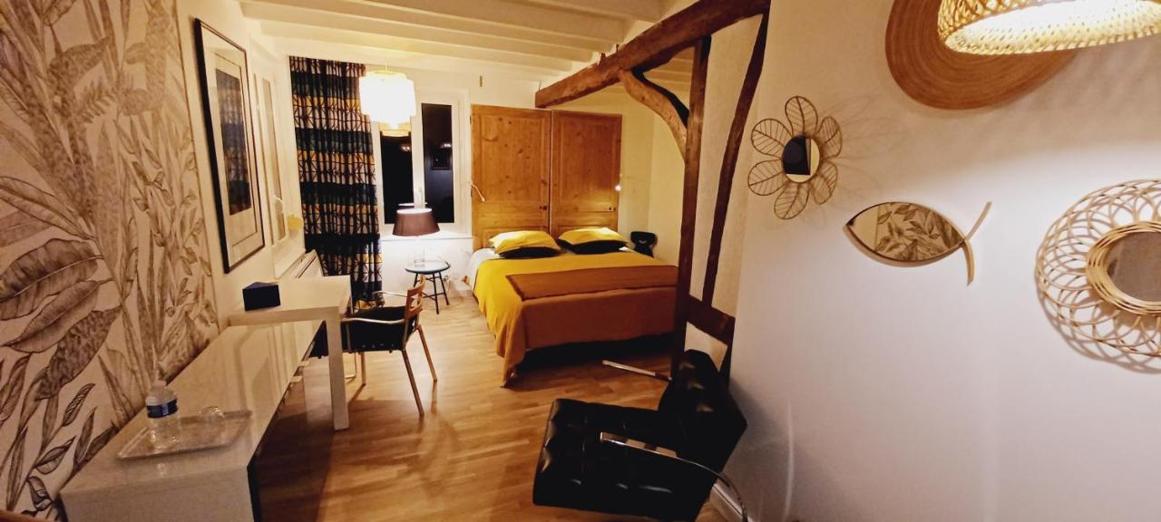 Lin Et L'Hote Preaux Kültér fotó